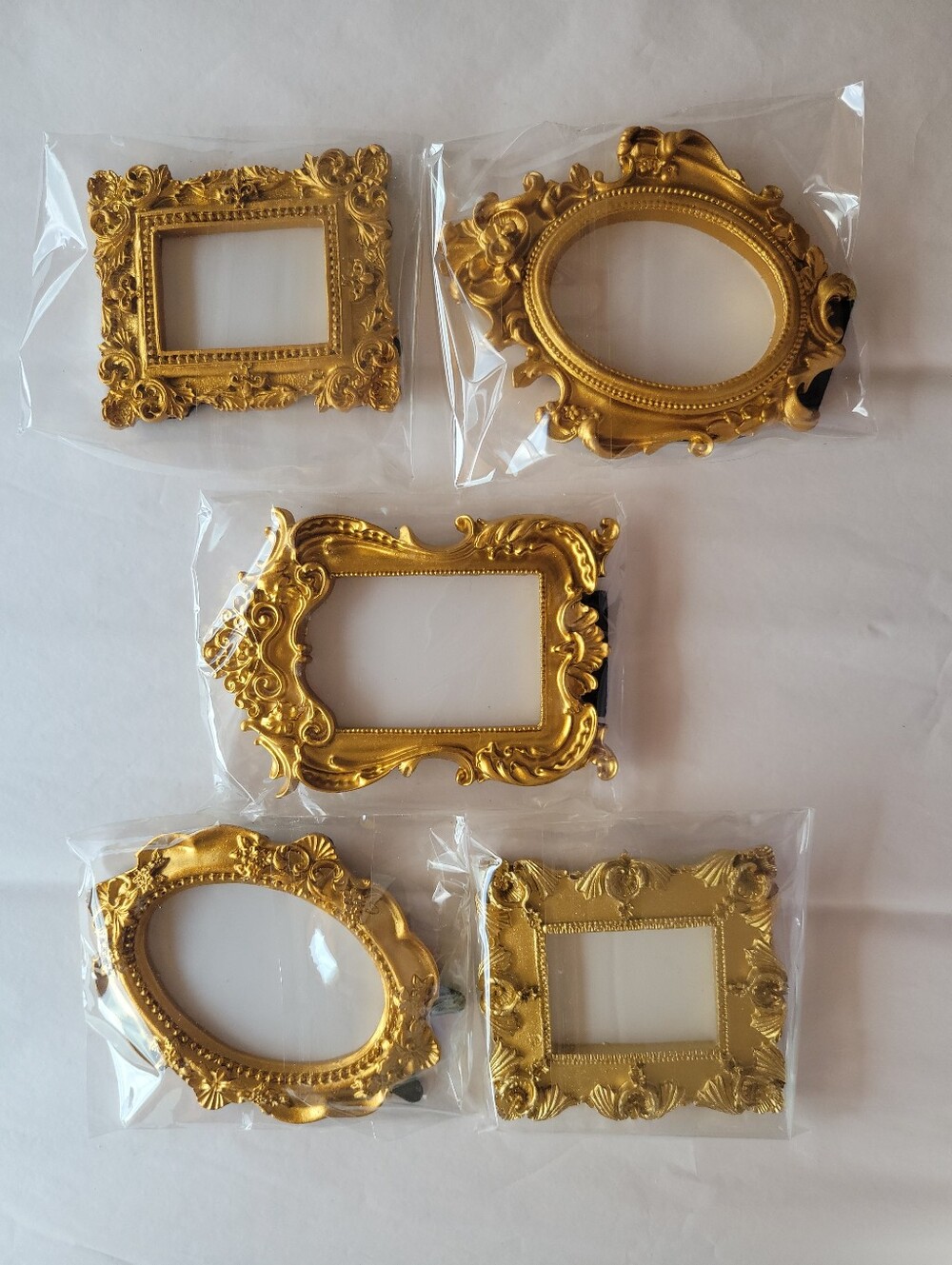 Mini Gold Ornate Picture Resin Frames Victorian European